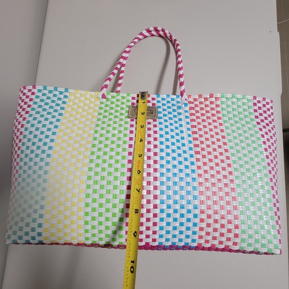 Lilly Pulitzer Multi Colored Woven Tote Bag. - Picture 9 of 10